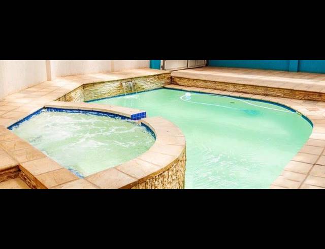 BUSINESS FOR SALE IN LENASIA EXT 1